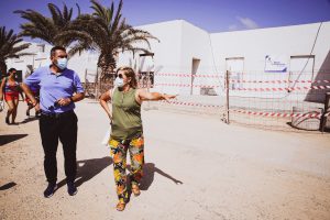 Lee más sobre el artículo Teguise solicita al Cabildo que incluya a La Graciosa en la gestión insular de residuos