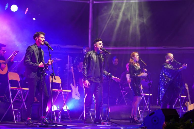 Lee más sobre el artículo Los Cantadores, este viernes en concierto desde Costa Teguise 