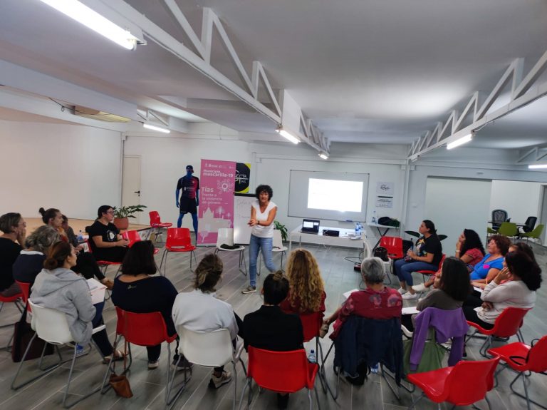 Lee más sobre el artículo Tías apuesta por la formación de los jóvenes del municipio para prevenir la violencia de género
