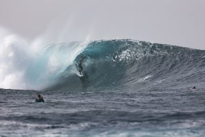 Lee más sobre el artículo Los mejores surfistas y bodyboarders de Europa enfrentados en la final del ‘Billabong Quemao Class’